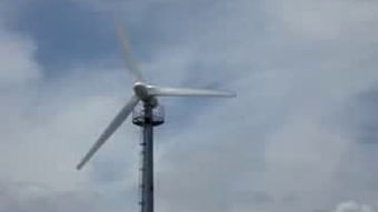5kW風(fēng)力發(fā)電機(jī)組 家庭與小型應(yīng)用場(chǎng)景下的綠色能源先鋒
